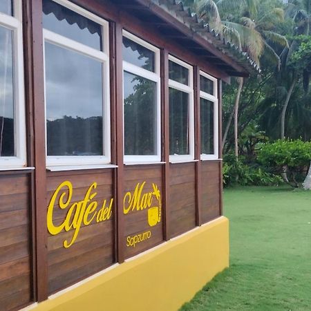 Cafe Del Mar Sapzurro住宿加早餐旅馆 外观 照片